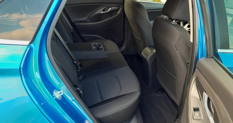 Hyundai I30 cena 52900 przebieg: 93000, rok produkcji 2017 z Ozorków małe 596